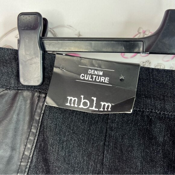 mblm skirt denim culture new with tags. Black Mini Skirt with Zipper Detail - Picture 7 of 10